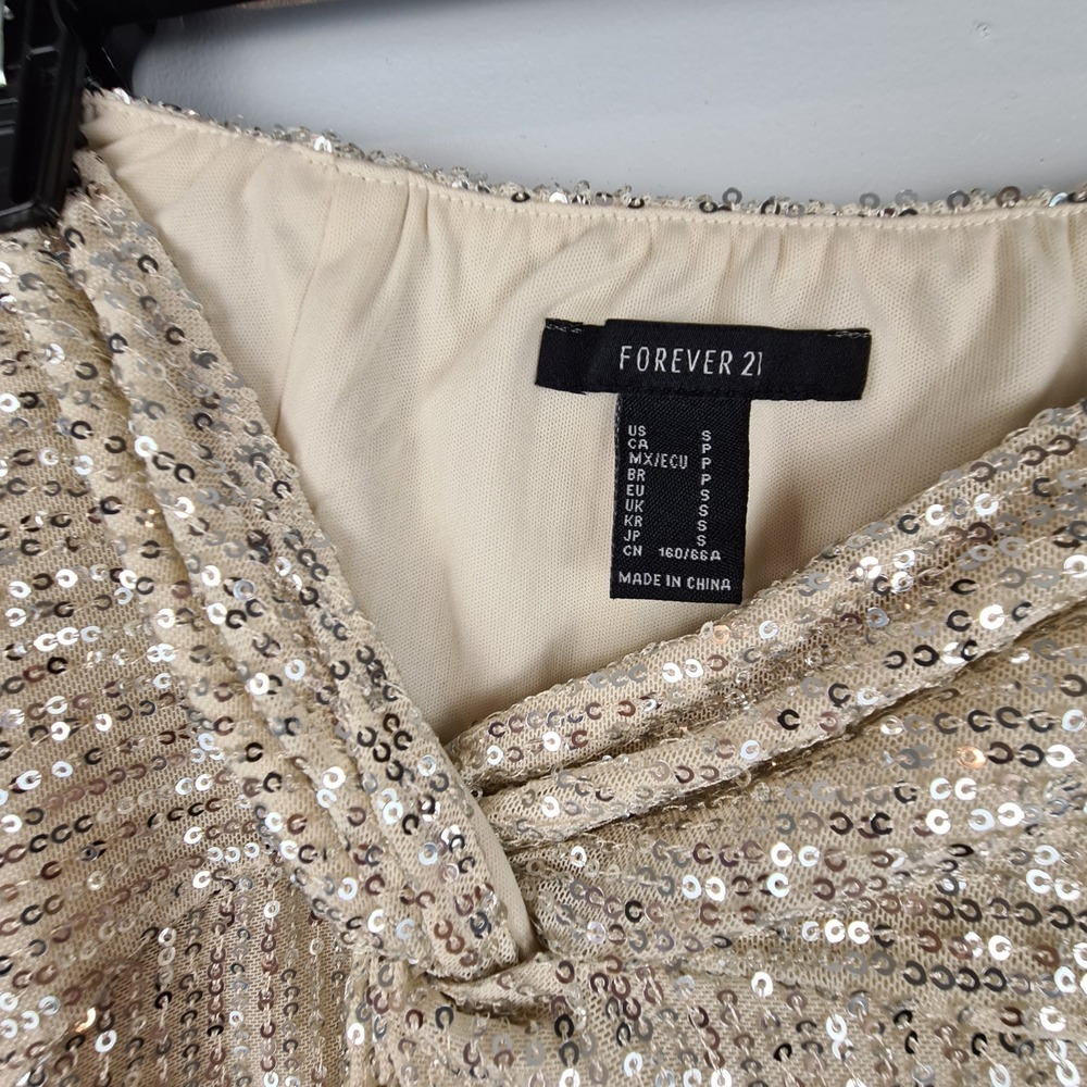 Forever 21 Sequin Ivory Two Piece Outfit Women's Small Top And Skirt Shiny Party - Picture 11 of 16